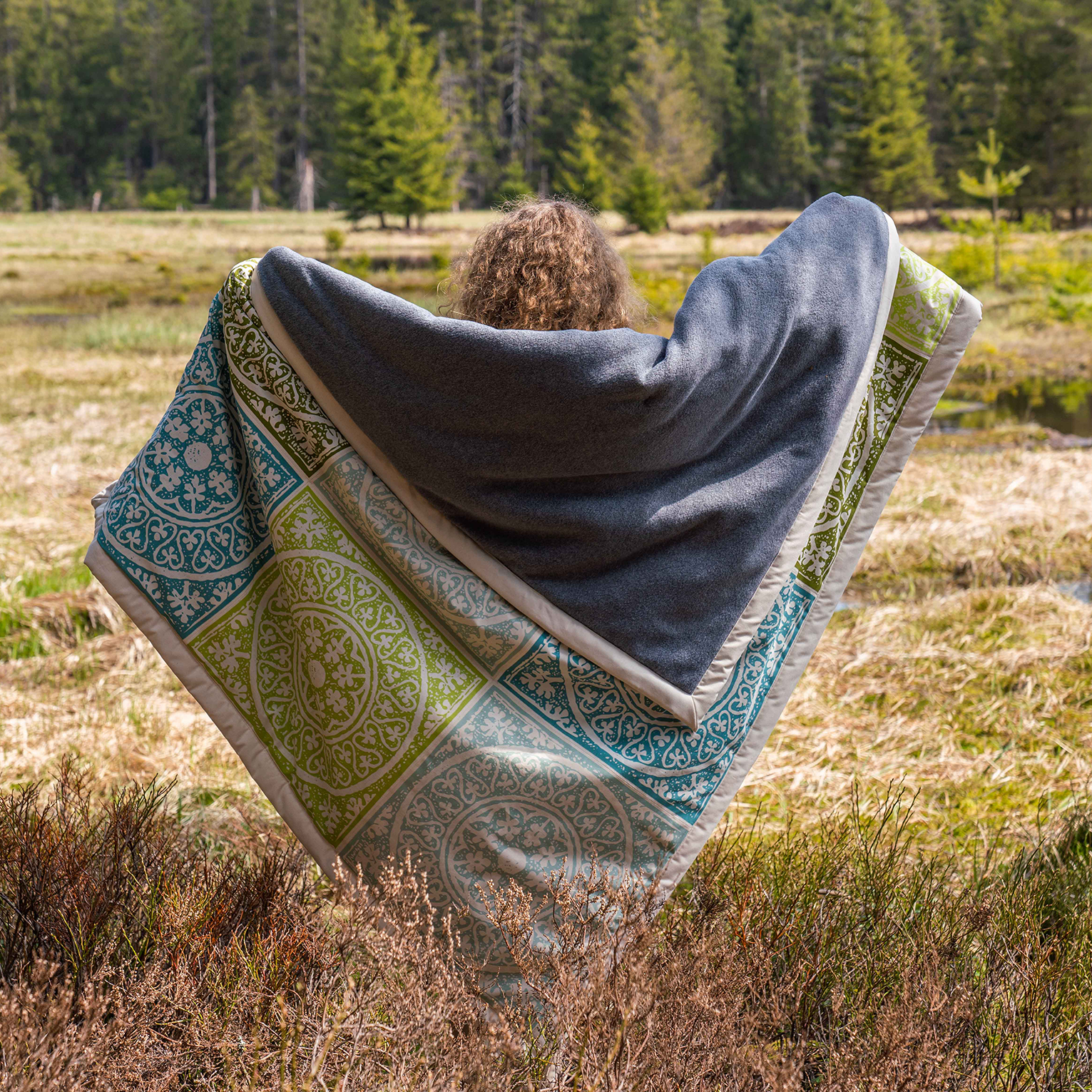 QUADRAT Kuscheldecke