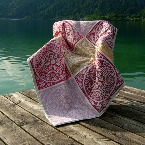 QUADRAT Kuscheldecke